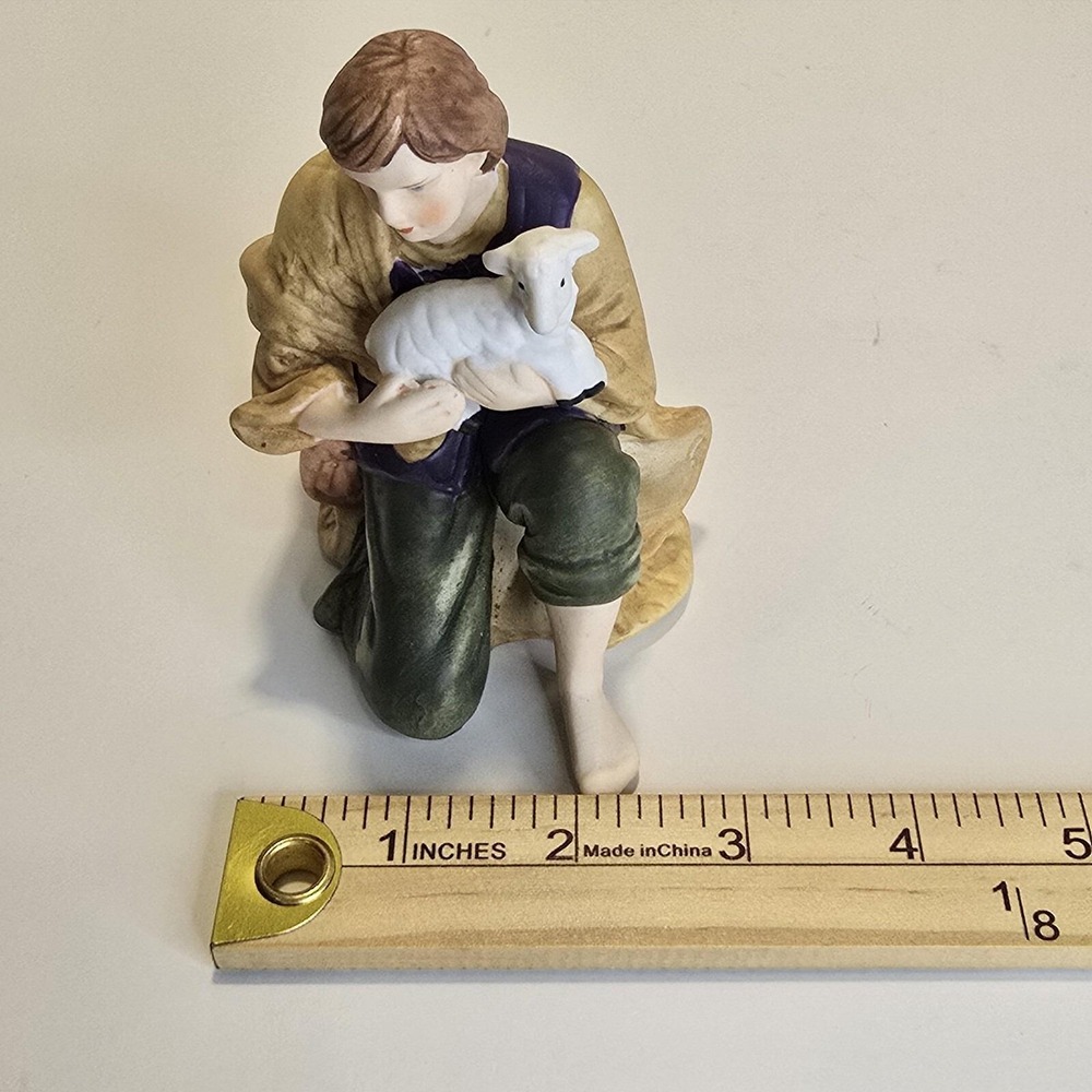Nativity Set Porcelain Joseph Figure Vintage Christmas 3.5"‎ Tall Replacement - Picture 8 of 8